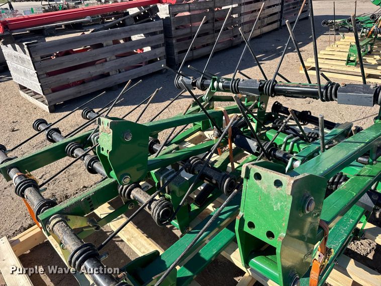 image for item EU6184 (3) 90