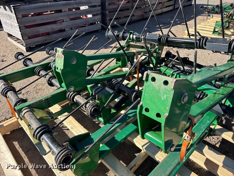 image for item EU6184 (3) 90