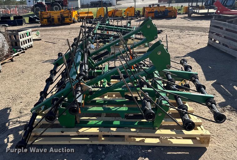 image for item EU6185 (3) 90