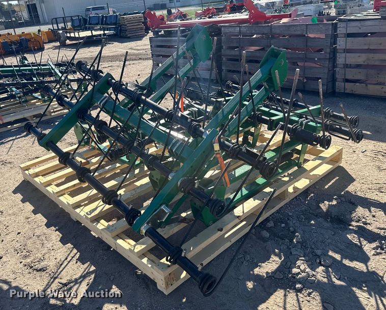 image for item EU6185 (3) 90