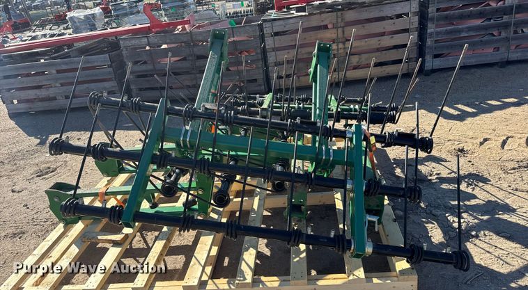 image for item EU6185 (3) 90