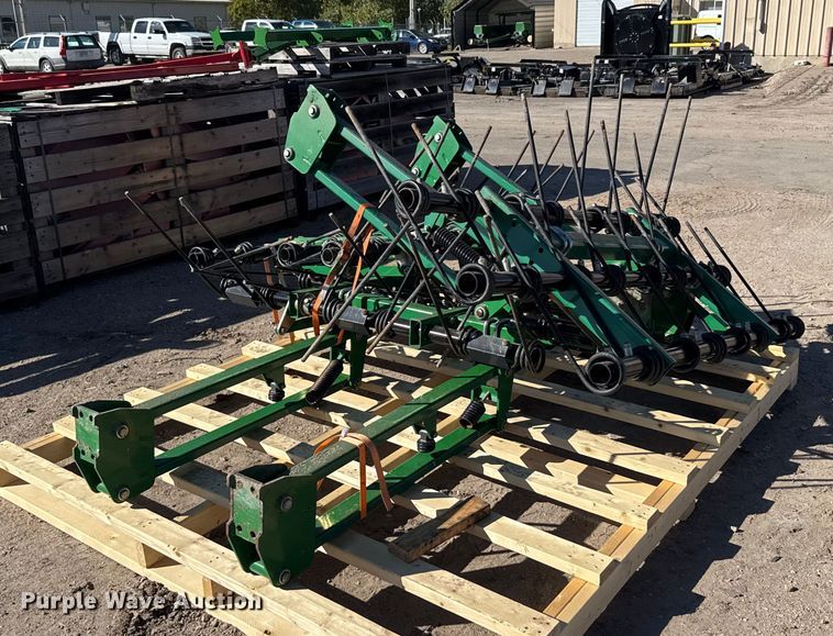 image for item EU6185 (3) 90