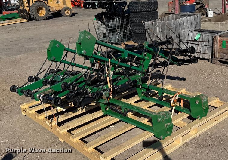 image for item EU6185 (3) 90