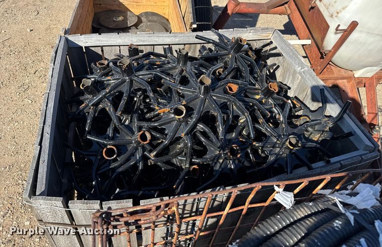 image for item EU6191 Approximately (106) 15