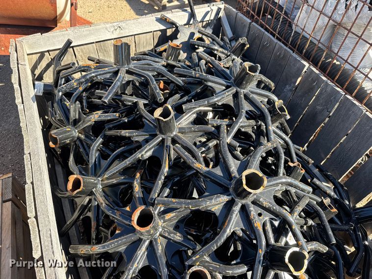 image for item EU6191 Approximately (106) 15