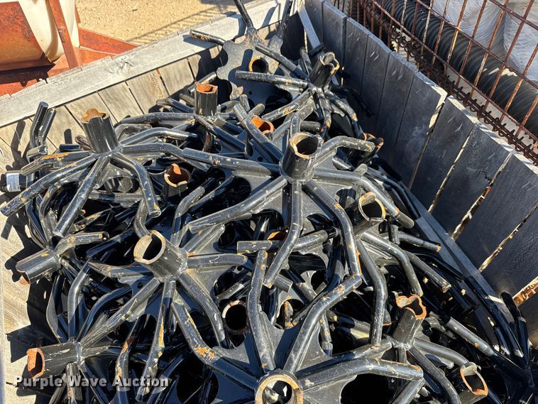 image for item EU6191 Approximately (106) 15