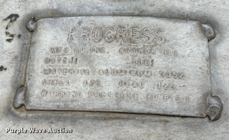 image for item EV3073 Shop built sprayer trailer