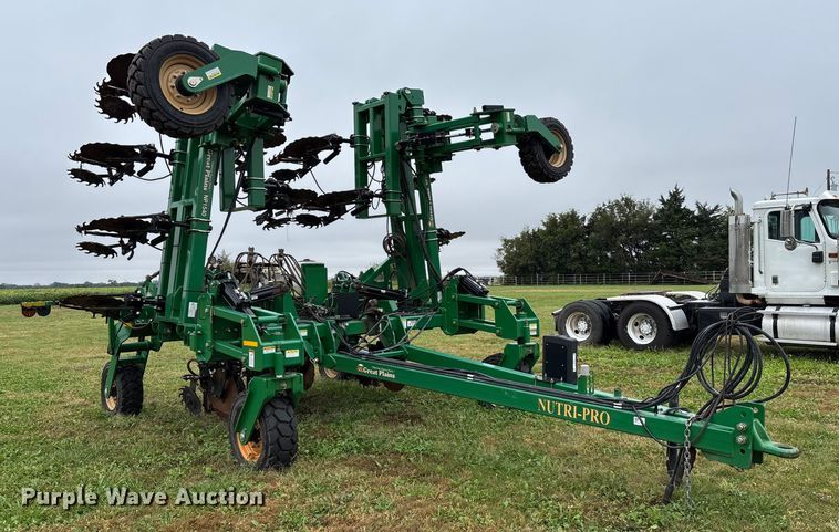 image for item EV3076 2015 Great Plains NP1540 NH3 applicator