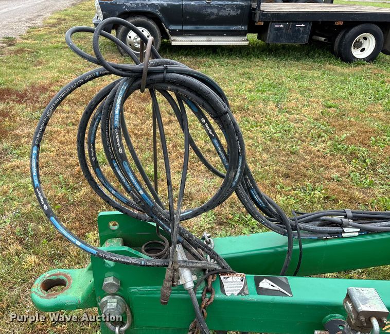 image for item EV3076 2015 Great Plains NP1540 NH3 applicator