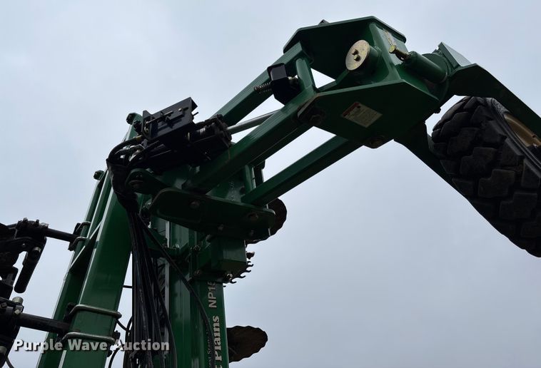 image for item EV3076 2015 Great Plains NP1540 NH3 applicator