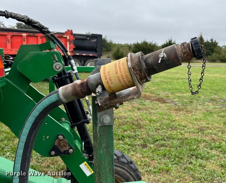 image for item EV3076 2015 Great Plains NP1540 NH3 applicator