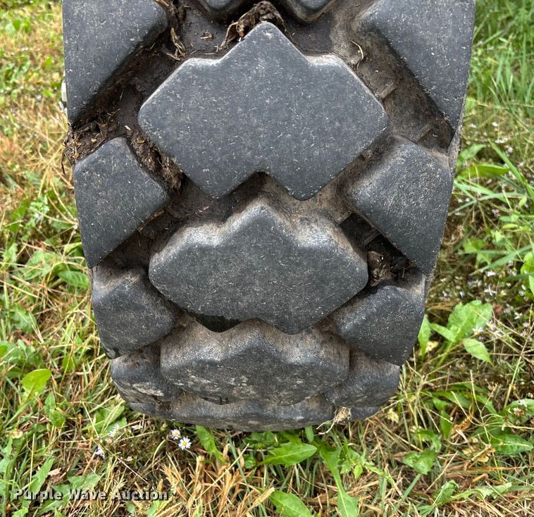 image for item EV3076 2015 Great Plains NP1540 NH3 applicator