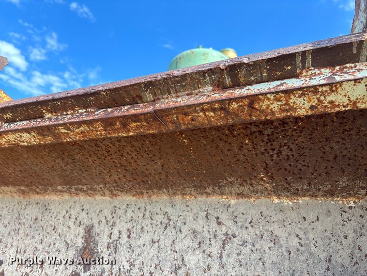 image for item EV3085 1965 John Deere 4020 tractor