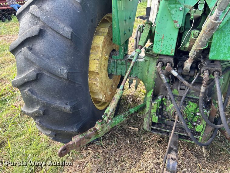 image for item EV3085 1965 John Deere 4020 tractor