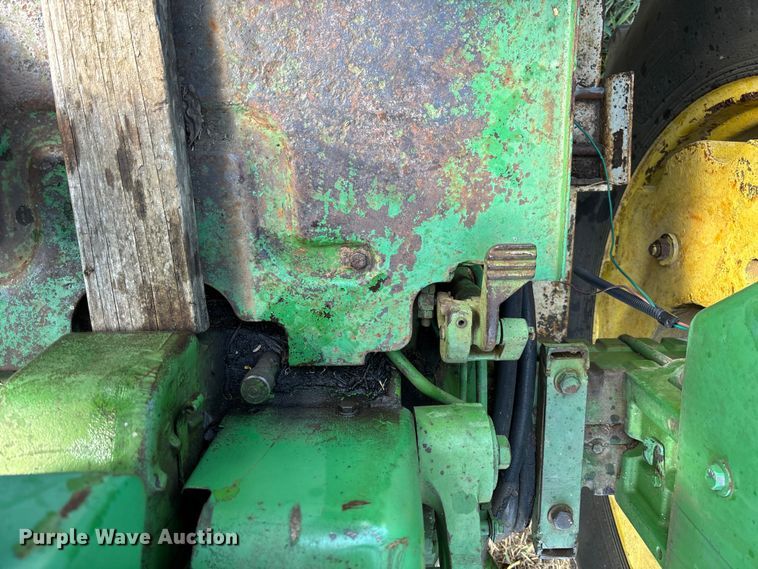 image for item EV3085 1965 John Deere 4020 tractor