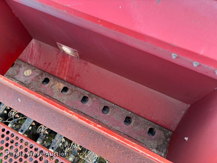 image for item EV3087 Sunflower 9411-15 grain drill