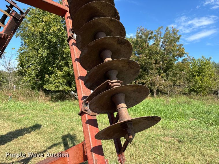 image for item EV3089 International tandem disk