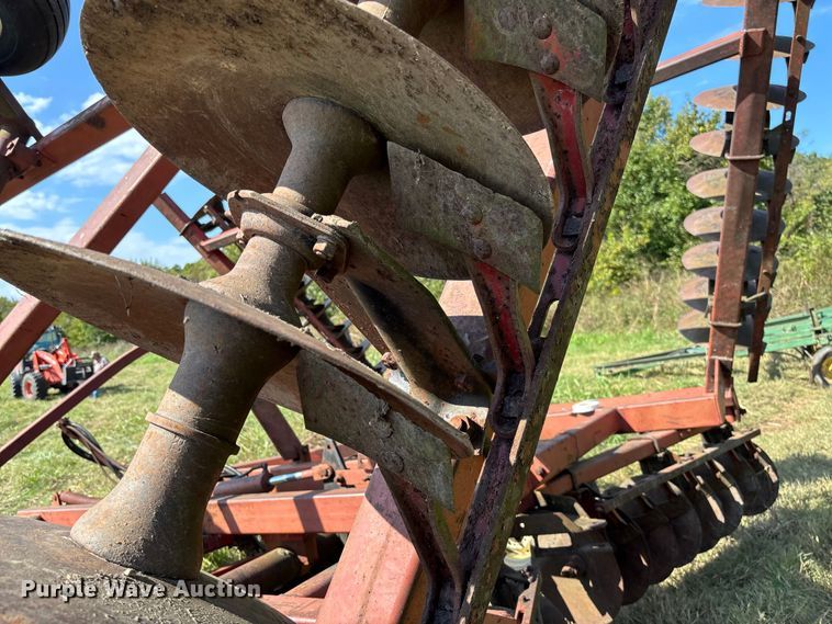 image for item EV3089 International tandem disk