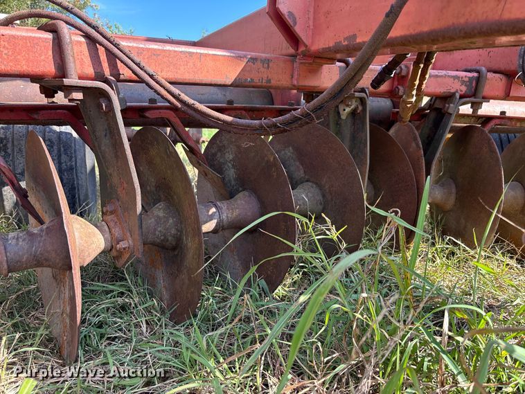 image for item EV3089 International tandem disk