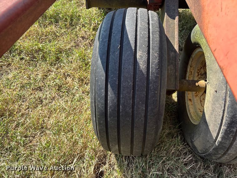 image for item EV3089 International tandem disk