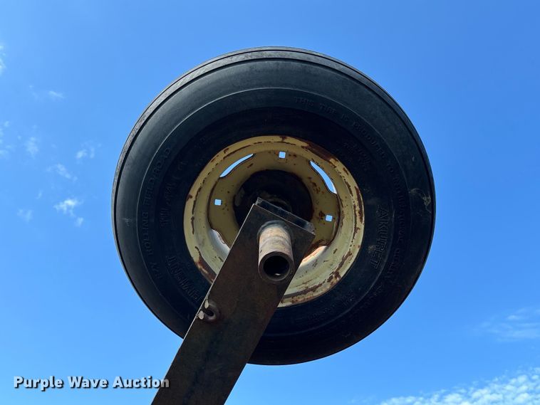 image for item EV3089 International tandem disk