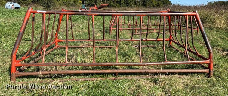 image for item EV3091 Hay bale feeder