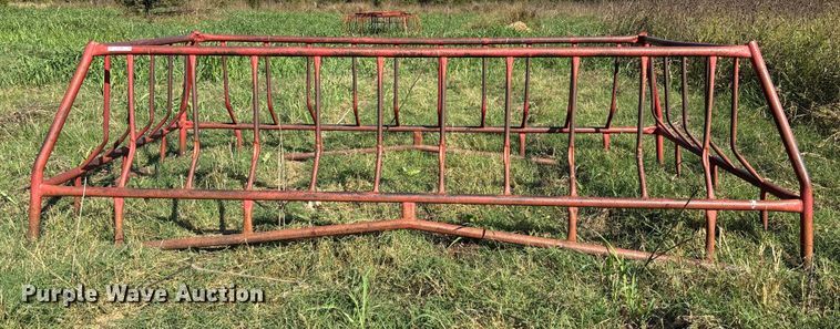 image for item EV3092 Hay bale feeder