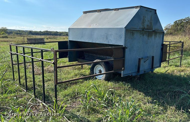 image for item EV3093 L-H creep feeder