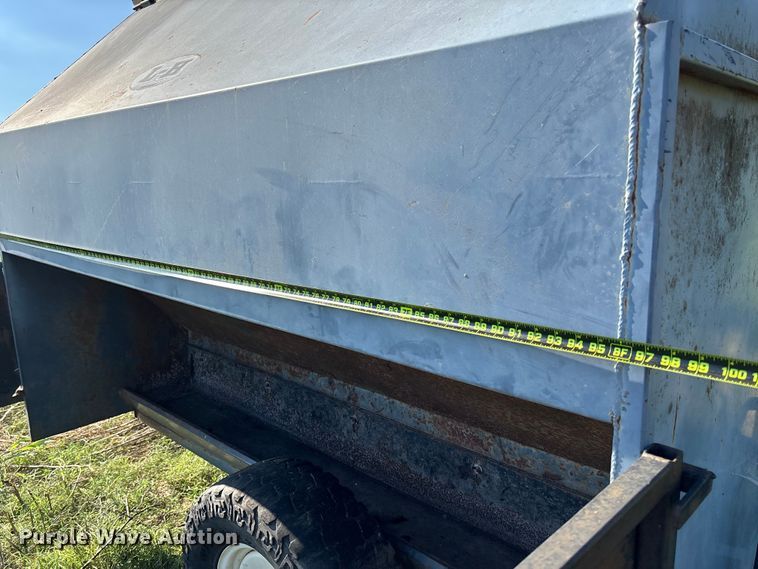 image for item EV3093 L-H creep feeder