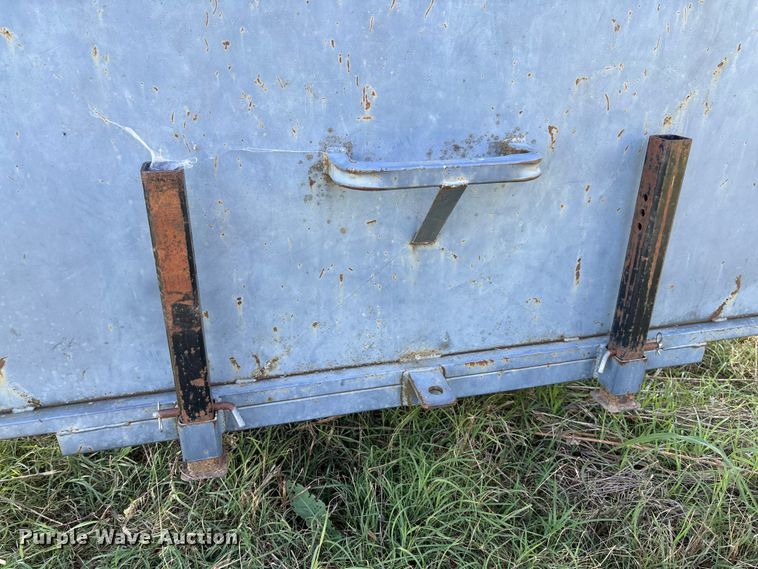 image for item EV3093 L-H creep feeder