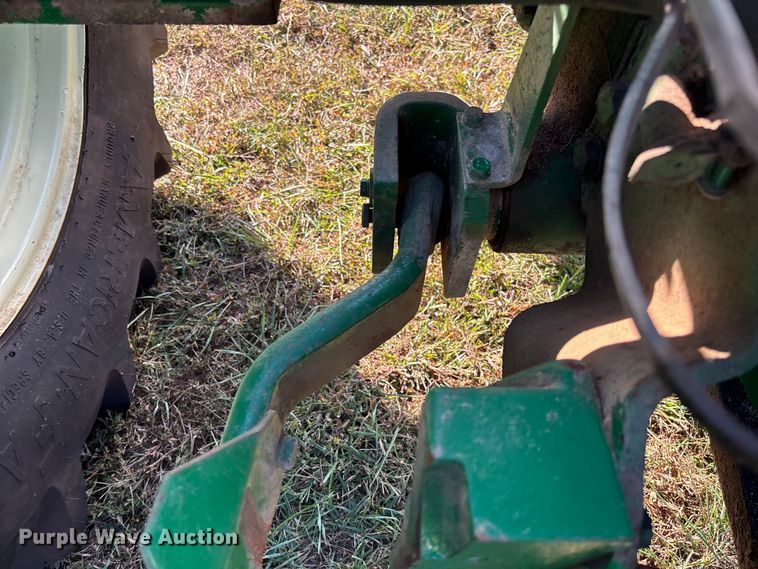 image for item EV3161 1965 Oliver 1650 tractor