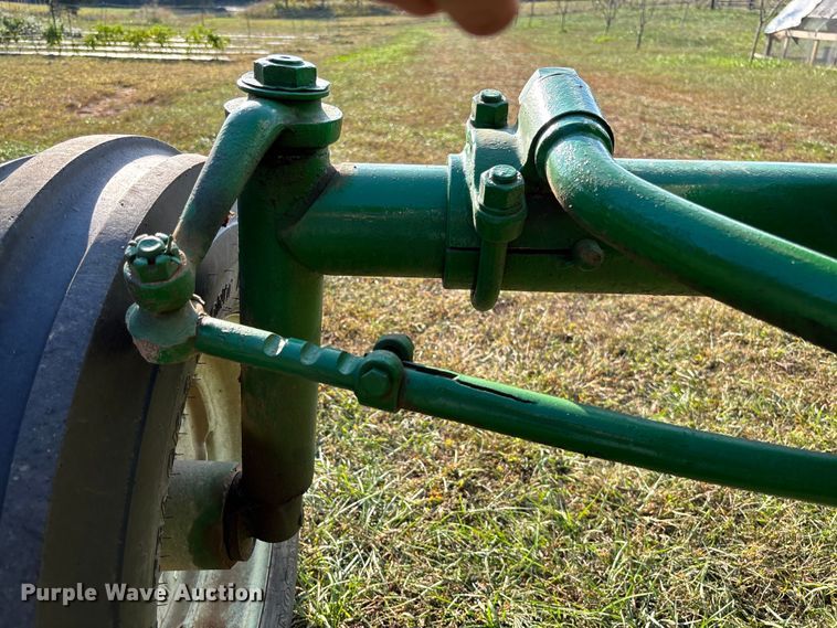 image for item EV3161 1965 Oliver 1650 tractor