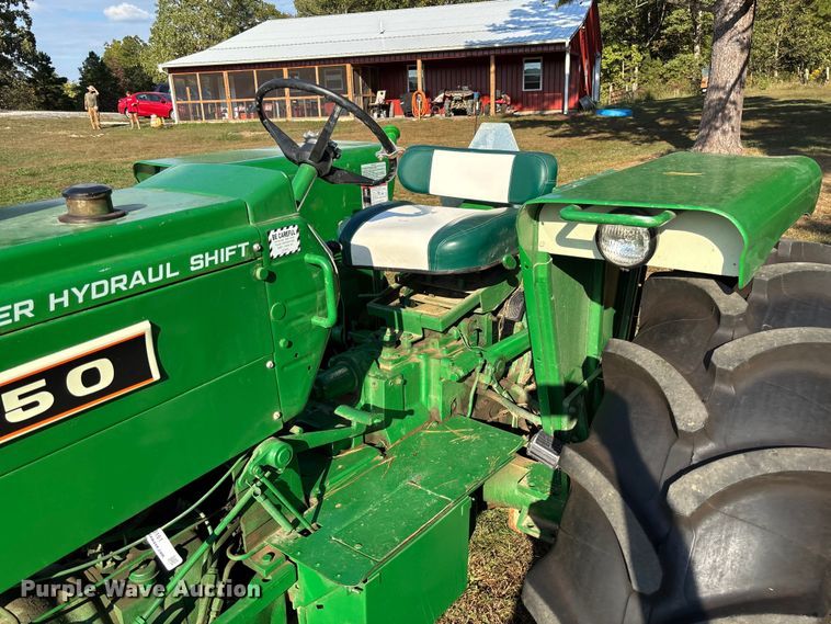 image for item EV3161 1965 Oliver 1650 tractor