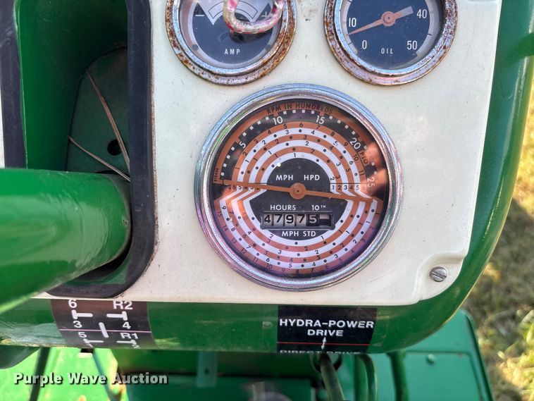 image for item EV3161 1965 Oliver 1650 tractor