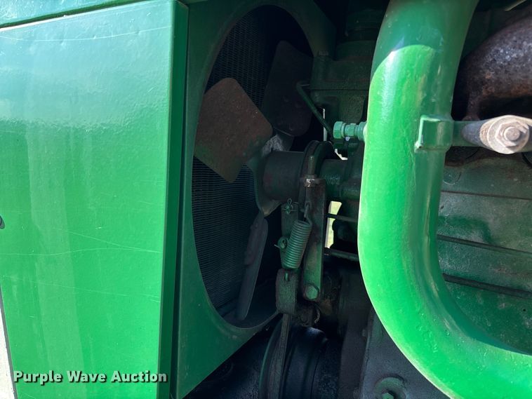 image for item EV3161 1965 Oliver 1650 tractor