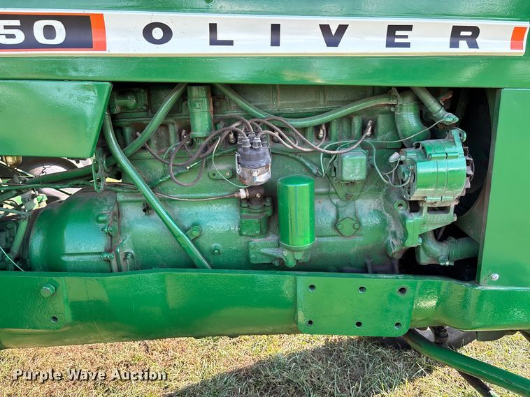 image for item EV3161 1965 Oliver 1650 tractor