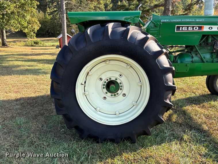 image for item EV3161 1965 Oliver 1650 tractor