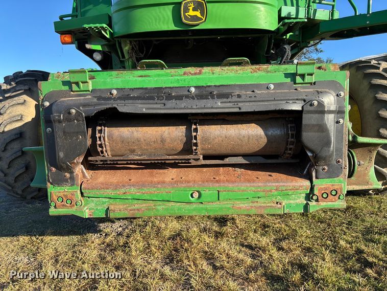 image for item EV3165 John Deere 9670 STS RWA combine
