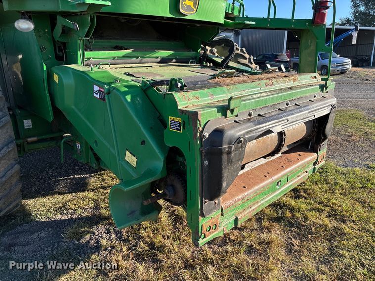 image for item EV3165 John Deere 9670 STS RWA combine