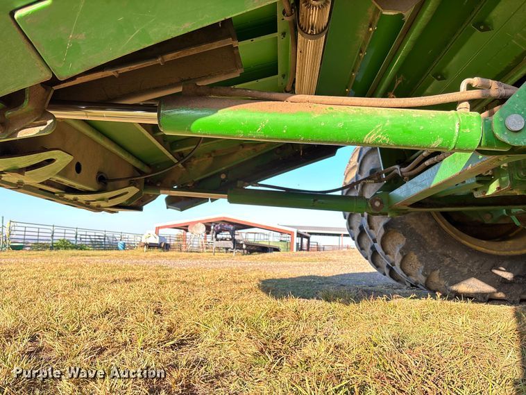 image for item EV3165 John Deere 9670 STS RWA combine