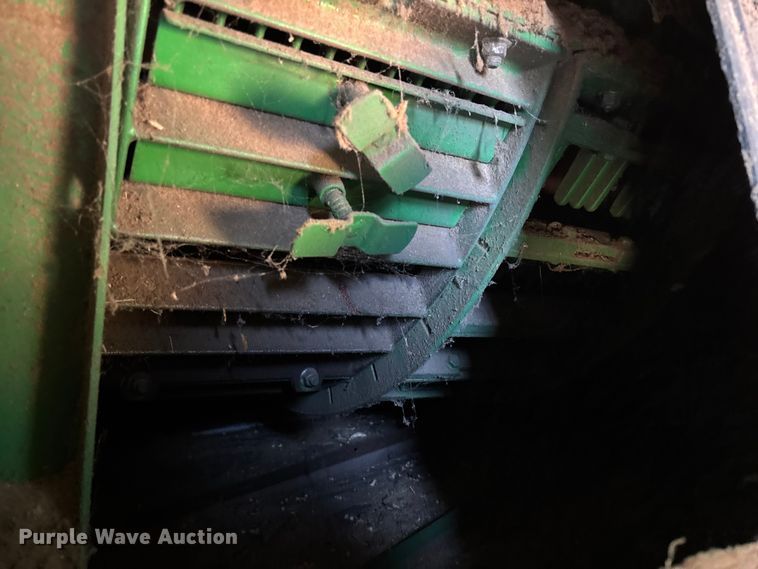 image for item EV3165 John Deere 9670 STS RWA combine