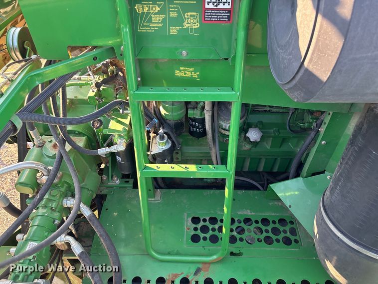 image for item EV3165 John Deere 9670 STS RWA combine