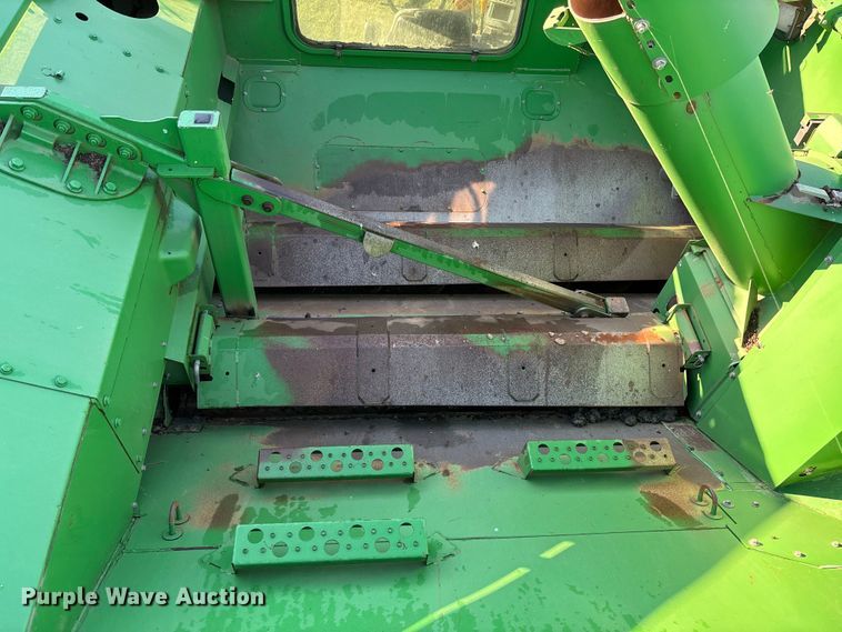 image for item EV3165 John Deere 9670 STS RWA combine
