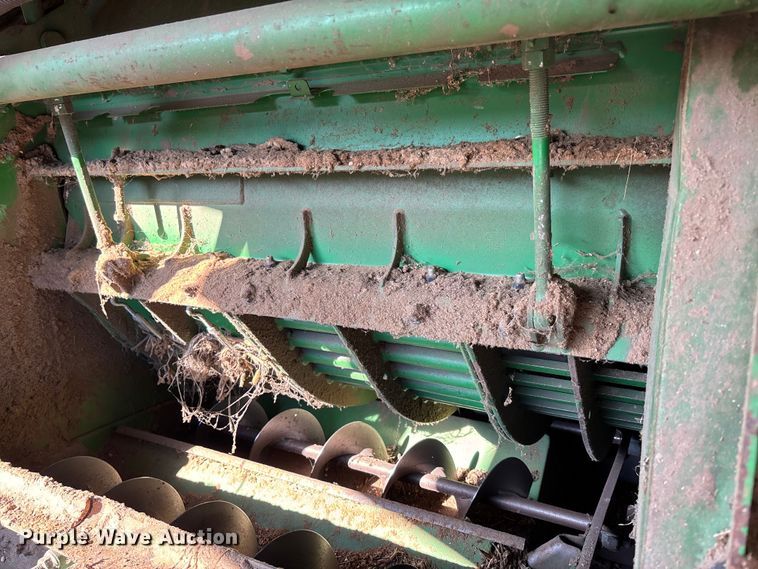 image for item EV3165 John Deere 9670 STS RWA combine