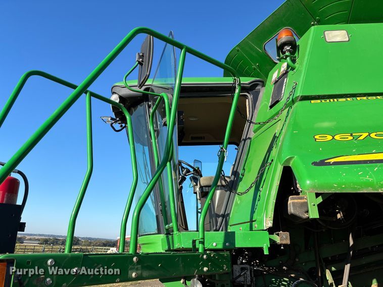 image for item EV3165 John Deere 9670 STS RWA combine