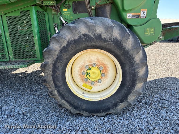 image for item EV3165 John Deere 9670 STS RWA combine