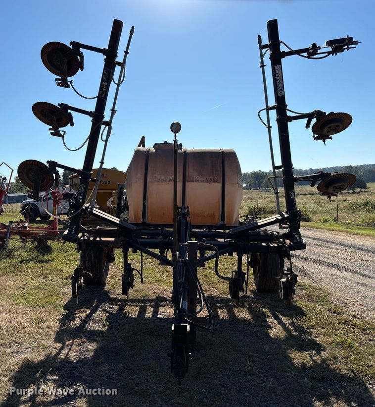 image for item EV3166 Adams NH3 applicator