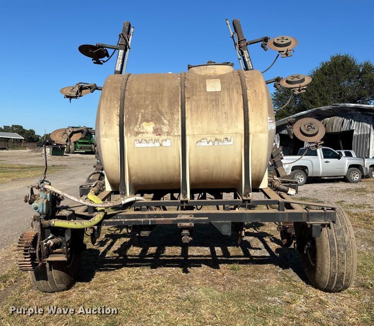 image for item EV3166 Adams NH3 applicator