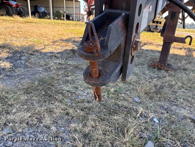 image for item EV3166 Adams NH3 applicator