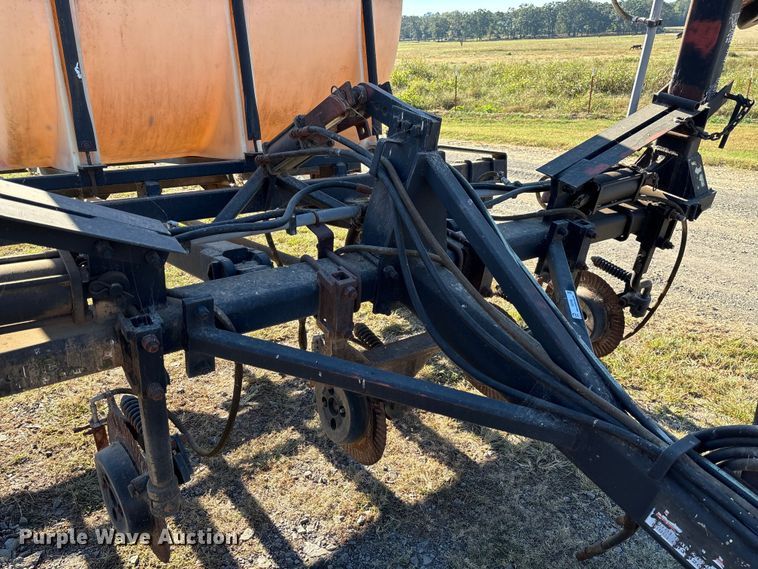 image for item EV3166 Adams NH3 applicator